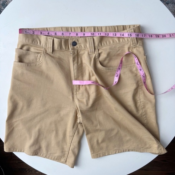 Carhartt Men’s 9” Relaxed Fit Short Khaki Size 34 Stretch - Picture 3 of 8